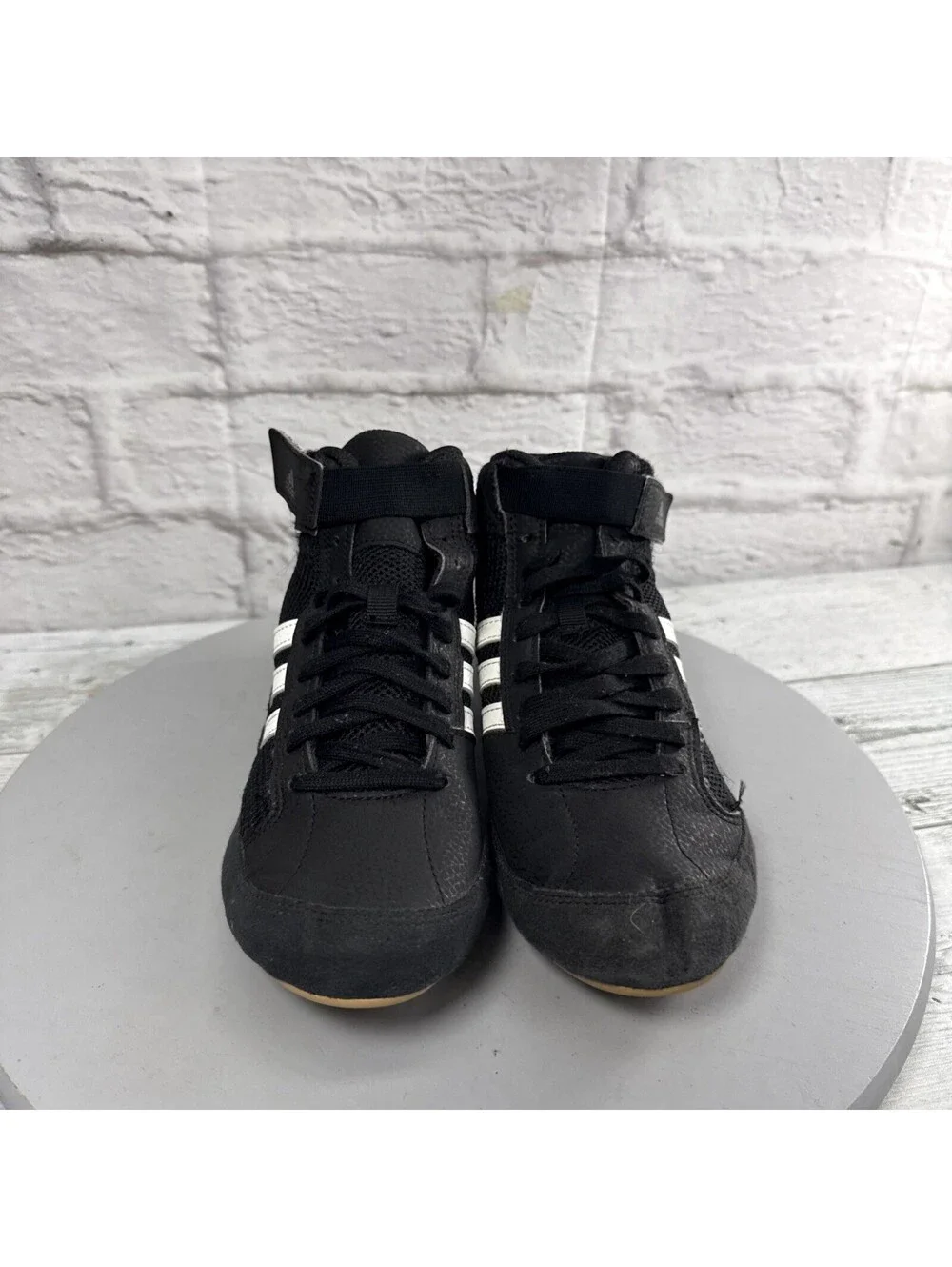 Adidas Athletic Wrestling Shoes Black White Youth Size 4 AQ3327